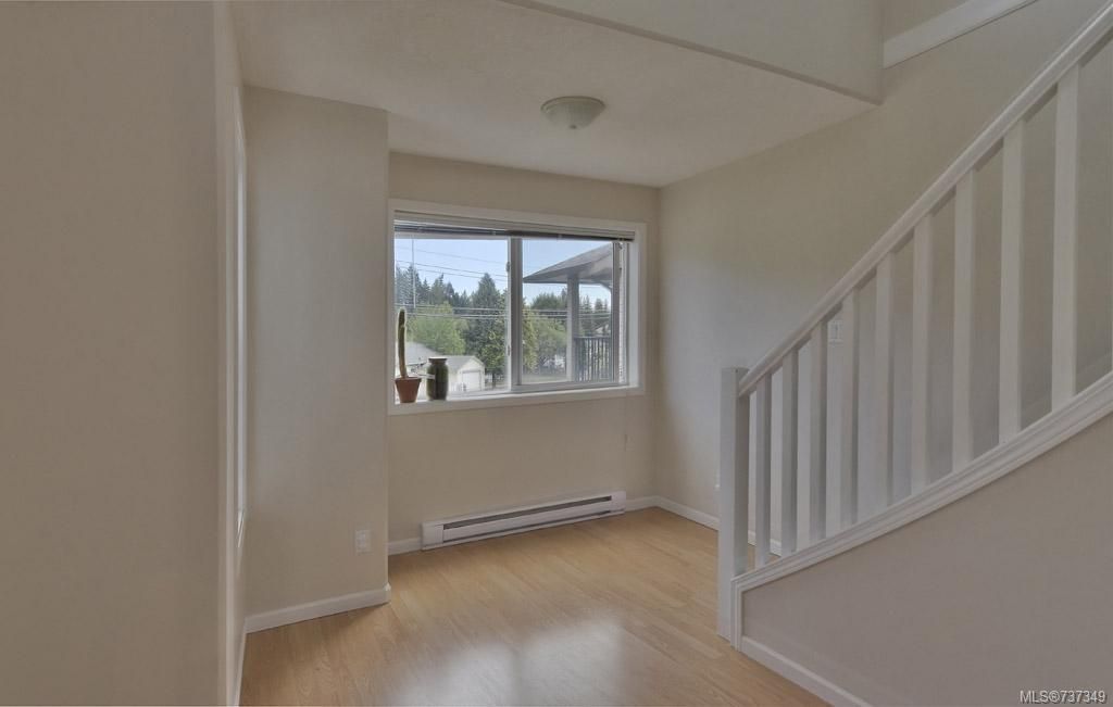 listing image 16048042929519866857