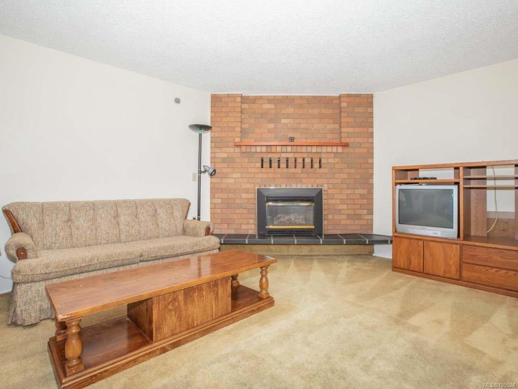 listing image 16046527068808842672