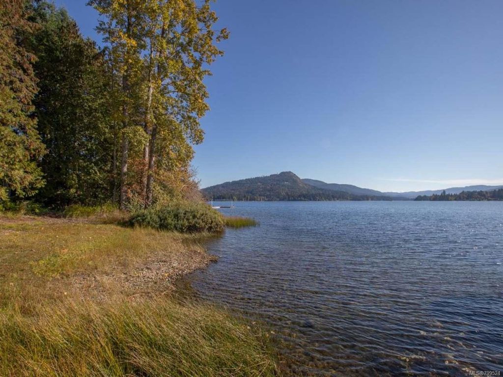 listing image 16044826213863595646