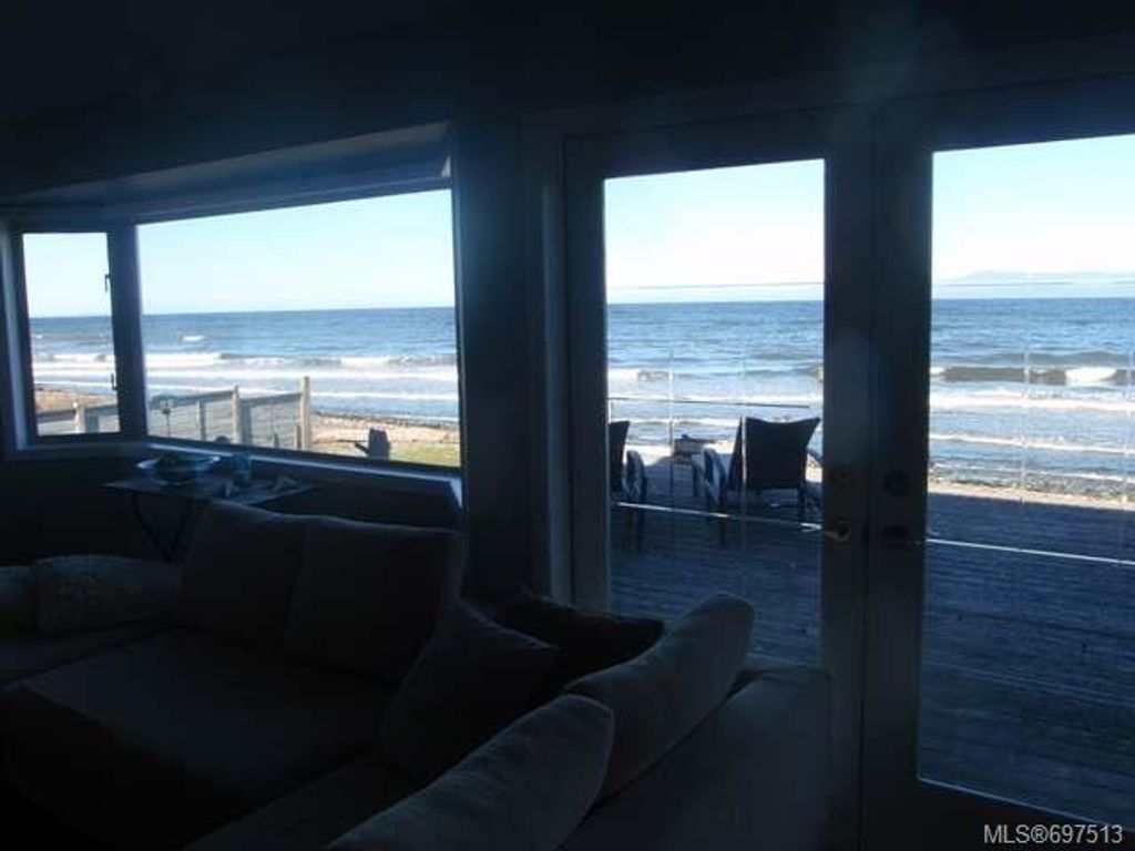 listing image 16043314508667135376