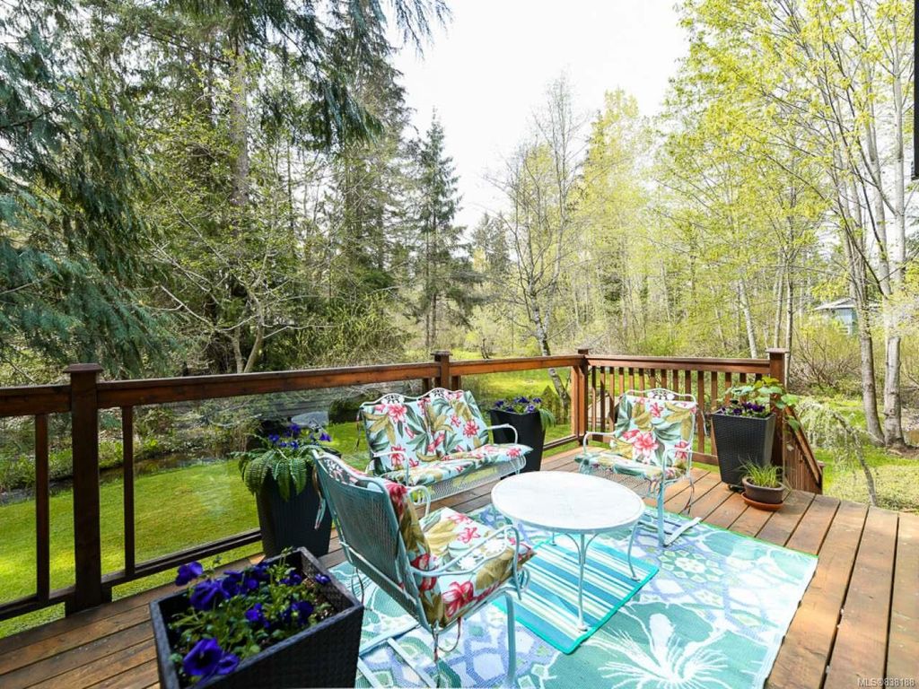 listing image 16047821614327486439