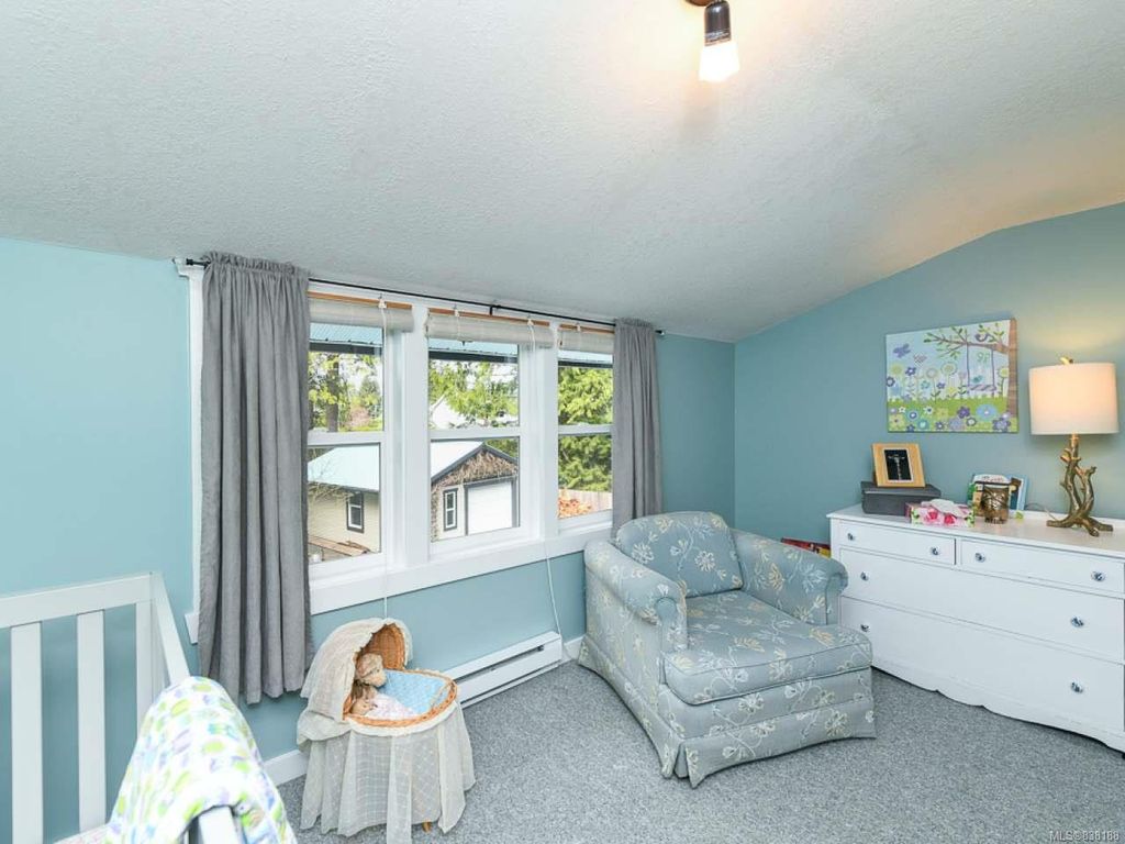 listing image 16046871670190149653