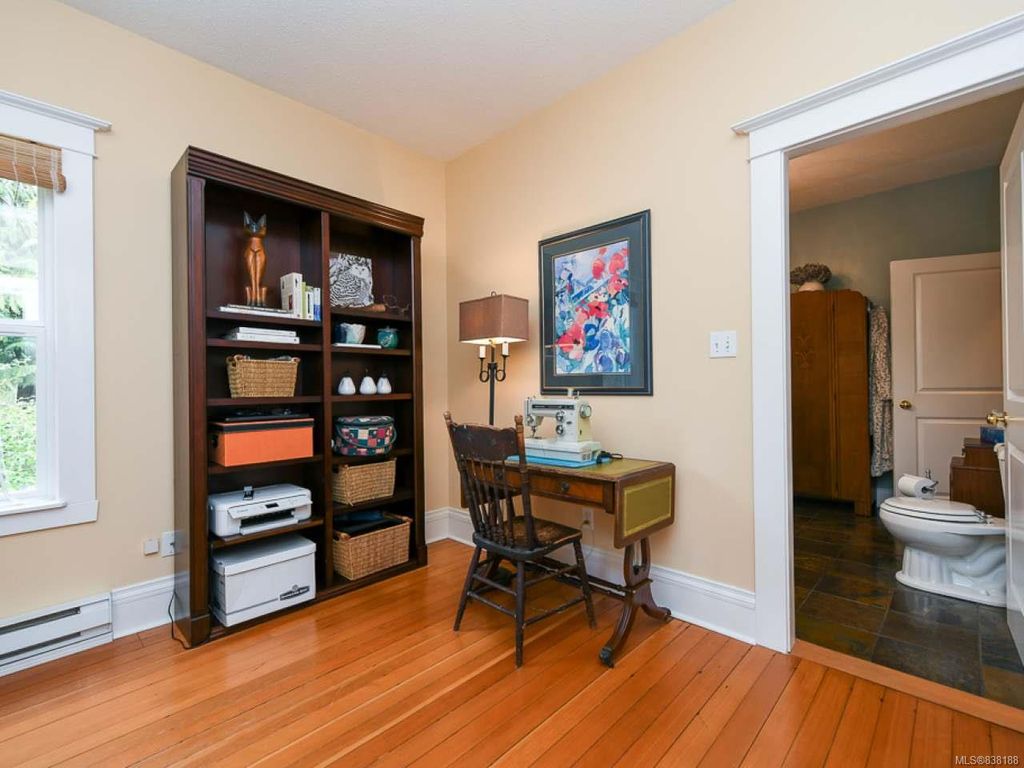 listing image 16049961321994784332