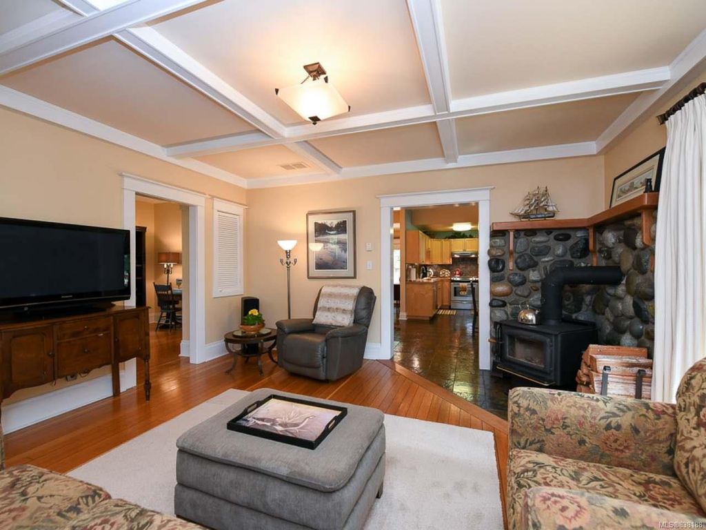 listing image 16048574148404957547