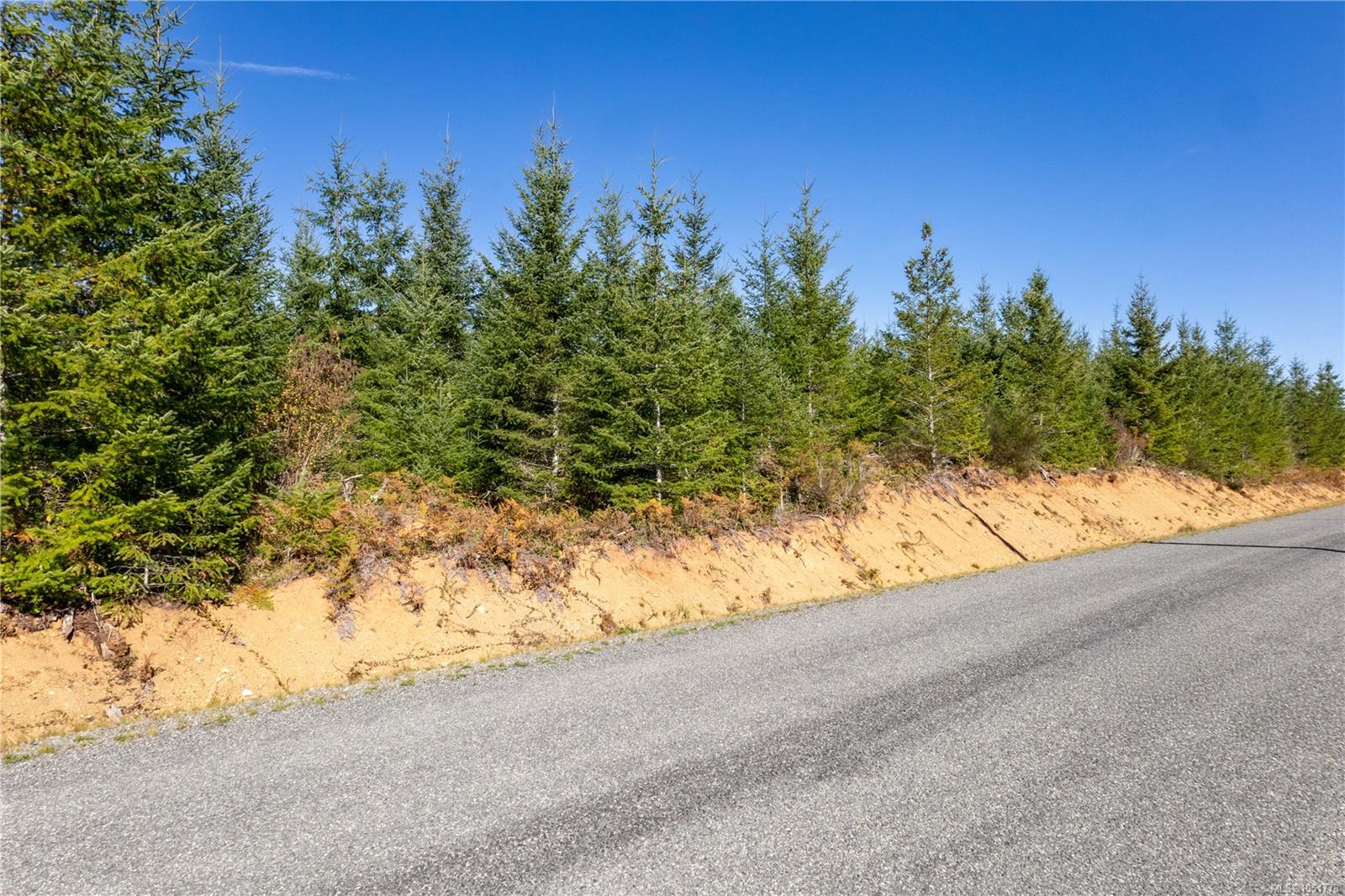 Lot B Chantrelle Way