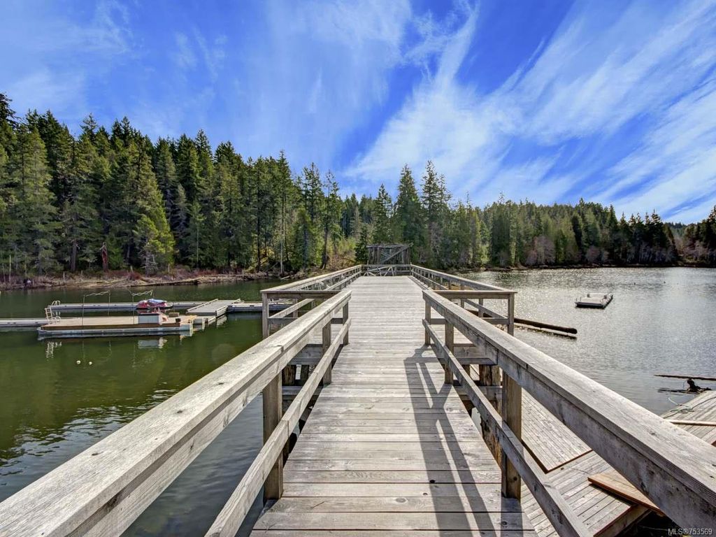 listing image 16040489735016805703