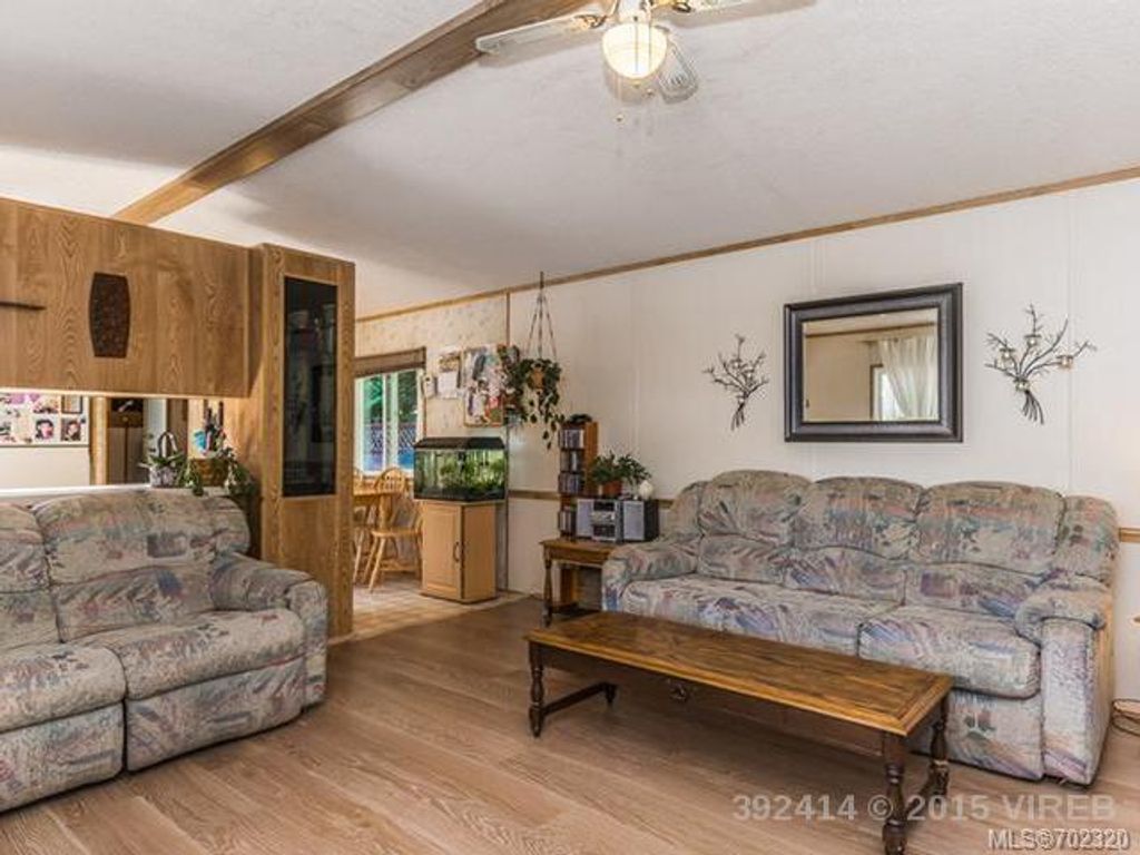 listing image 16044220279314891267