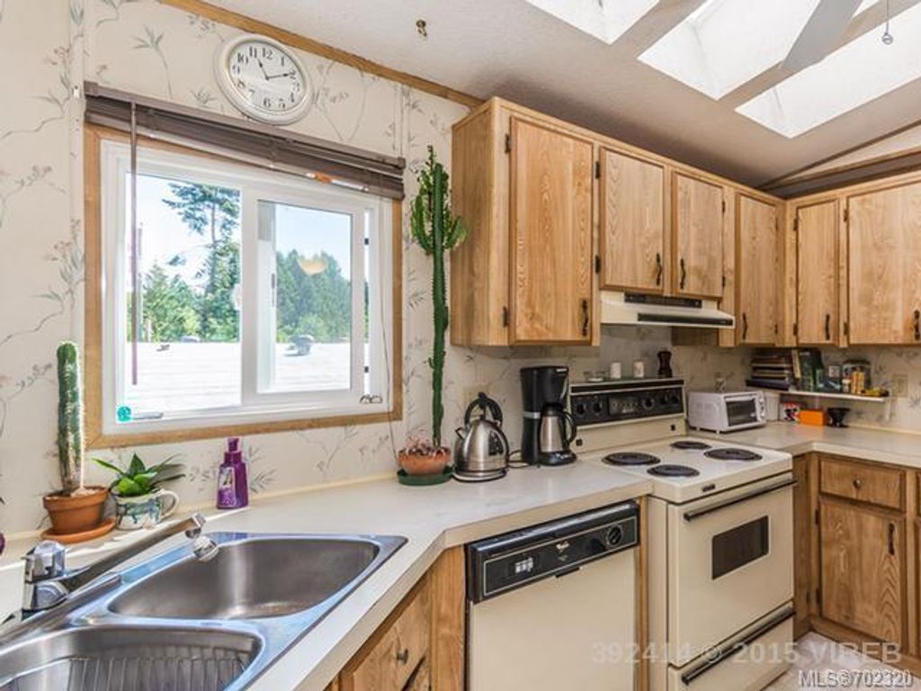 listing image 16043703678125146973