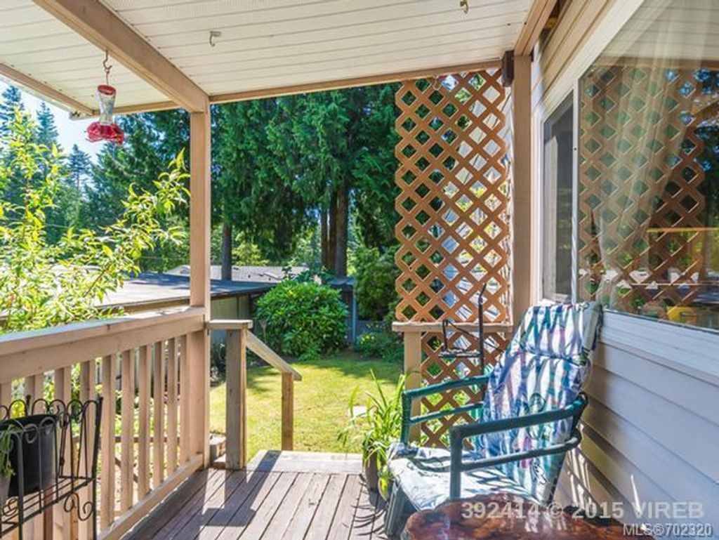 listing image 16045715401449306000