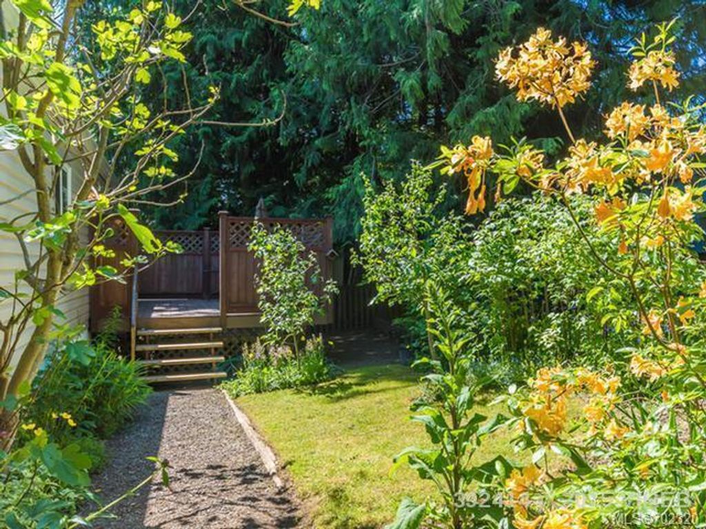 listing image 16049831306882982518