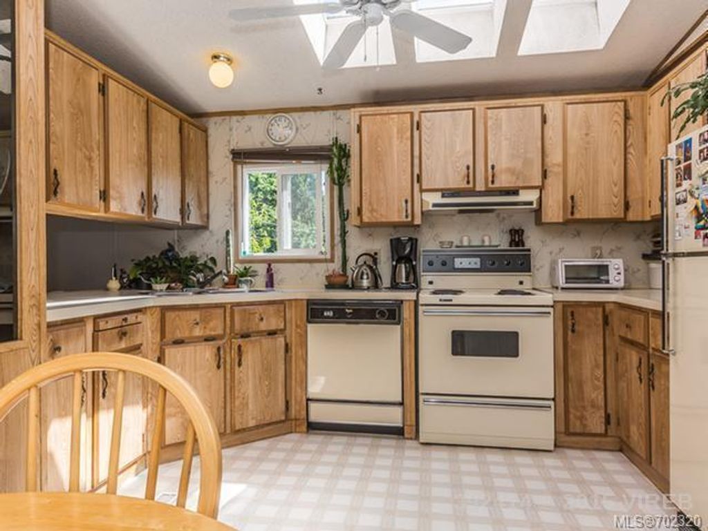 listing image 16045274462971508279