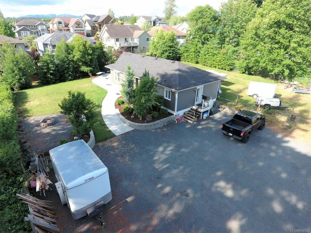 listing image 16048491231149447718