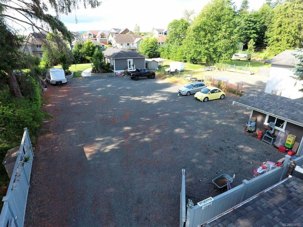 listing image 16043694670933637704