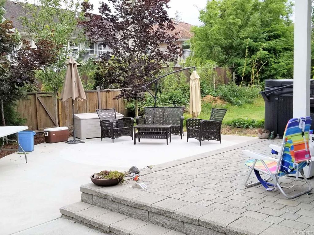 listing image 16040091635577788826