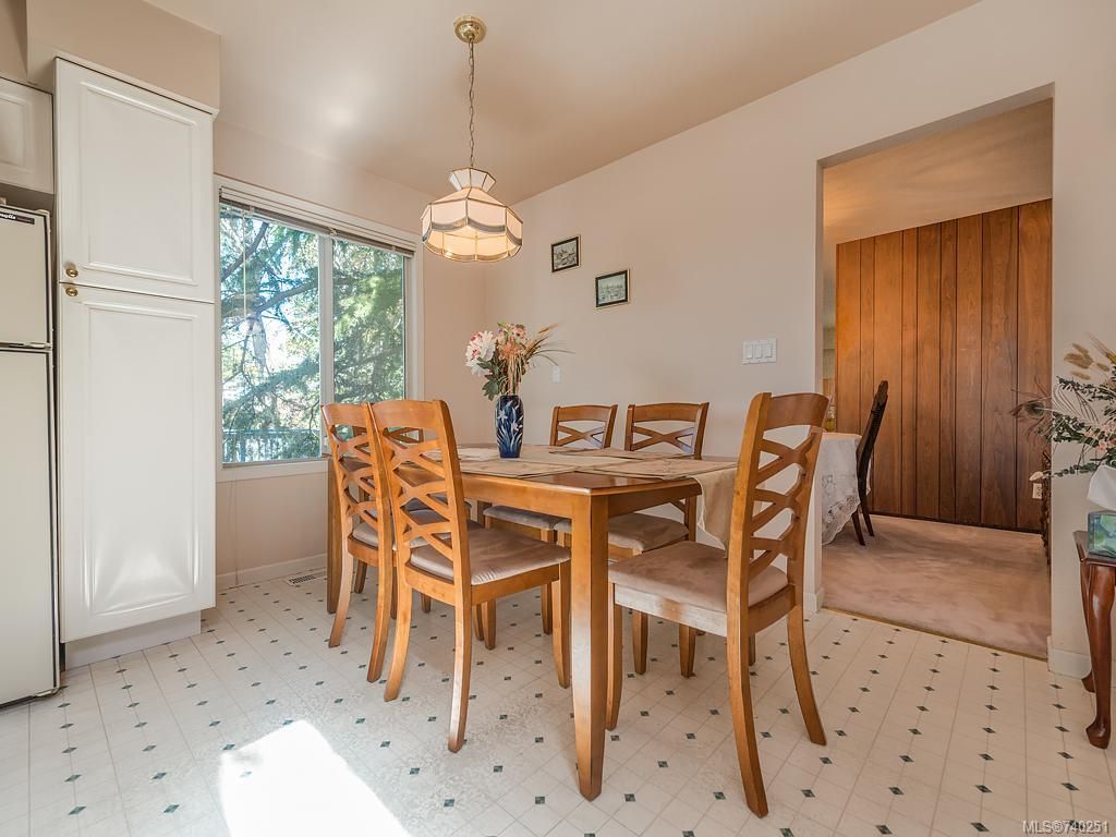 listing image 16044750568129736843