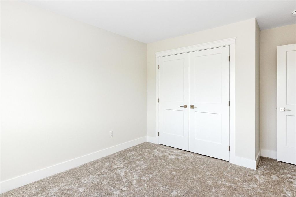 listing image 16048673761774062204