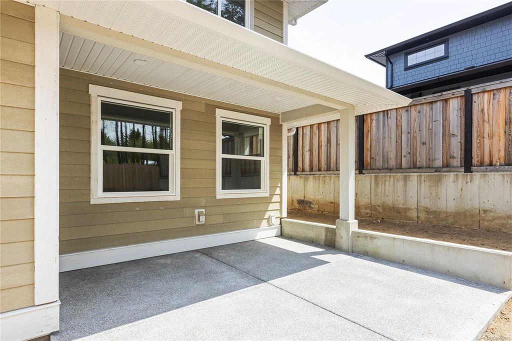 listing image 16040292172721703179