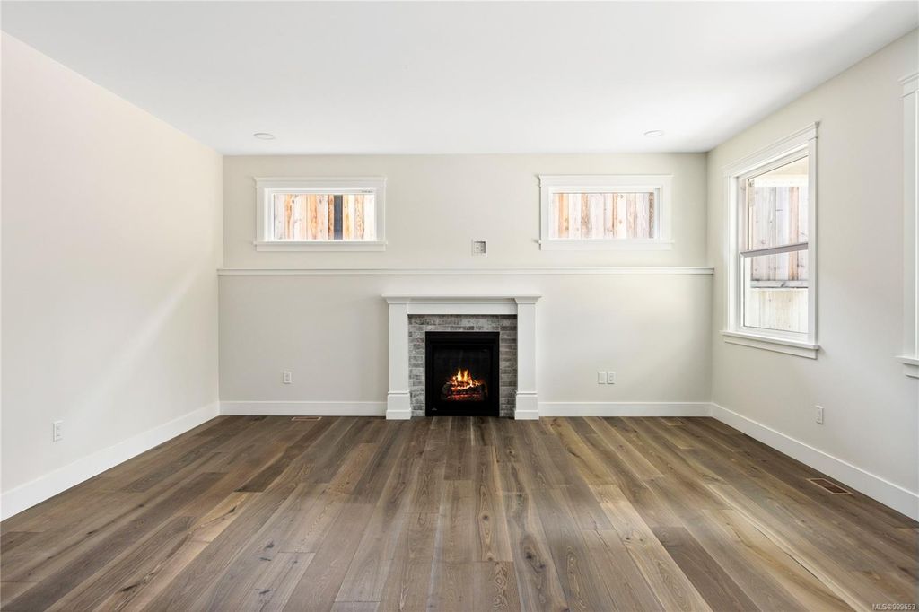 listing image 16047061891313042940