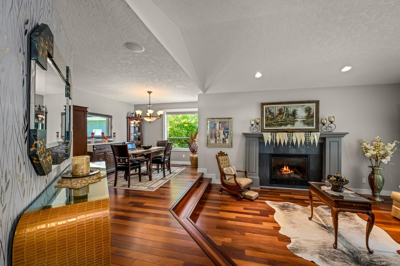920 Eastwicke Cres