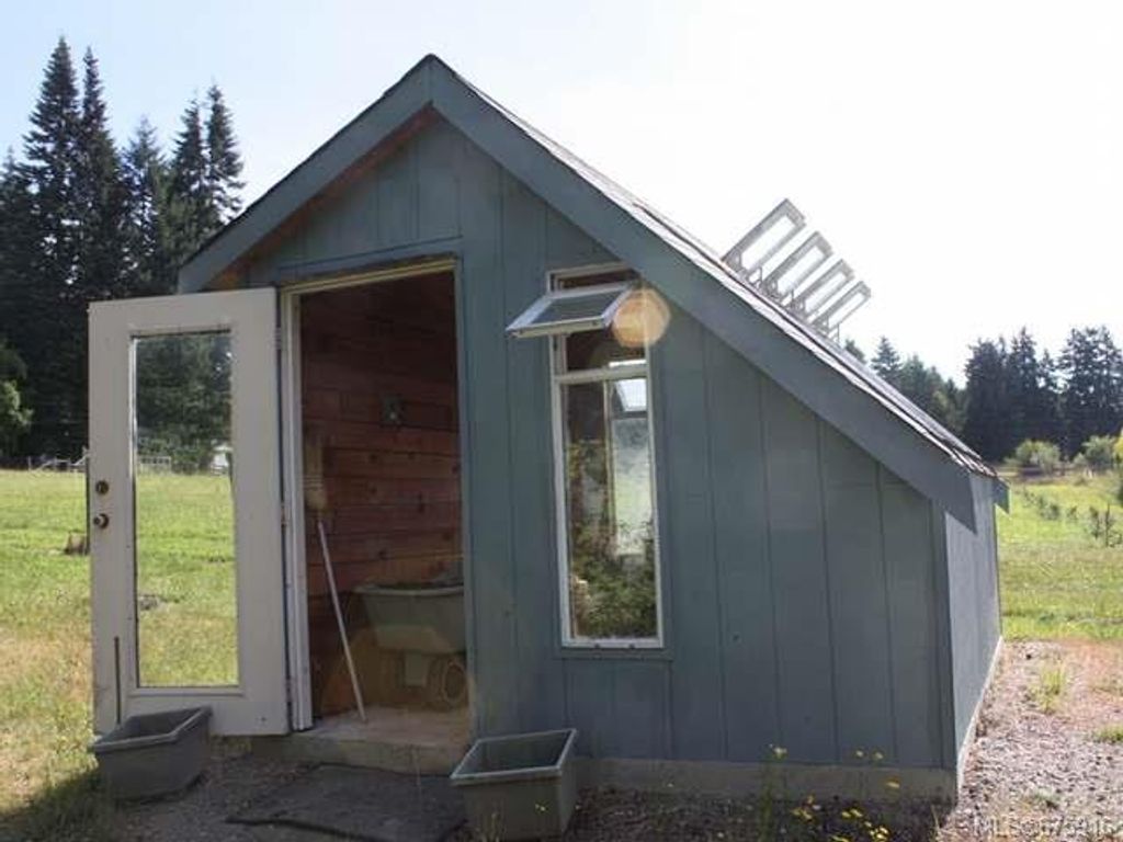 listing image 16048818314185712074