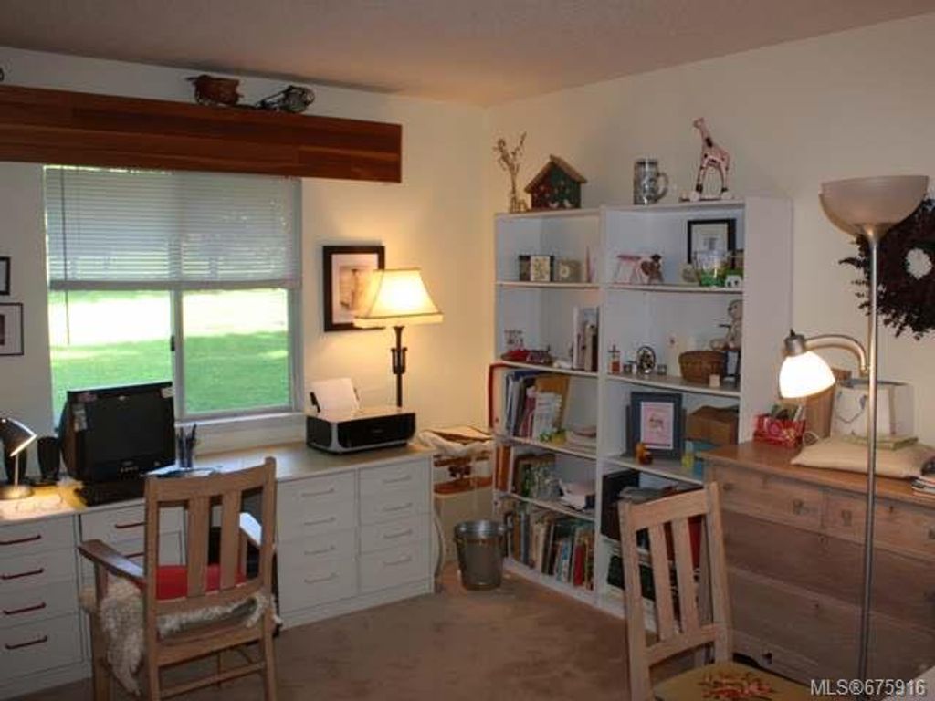 listing image 16043380945767243166