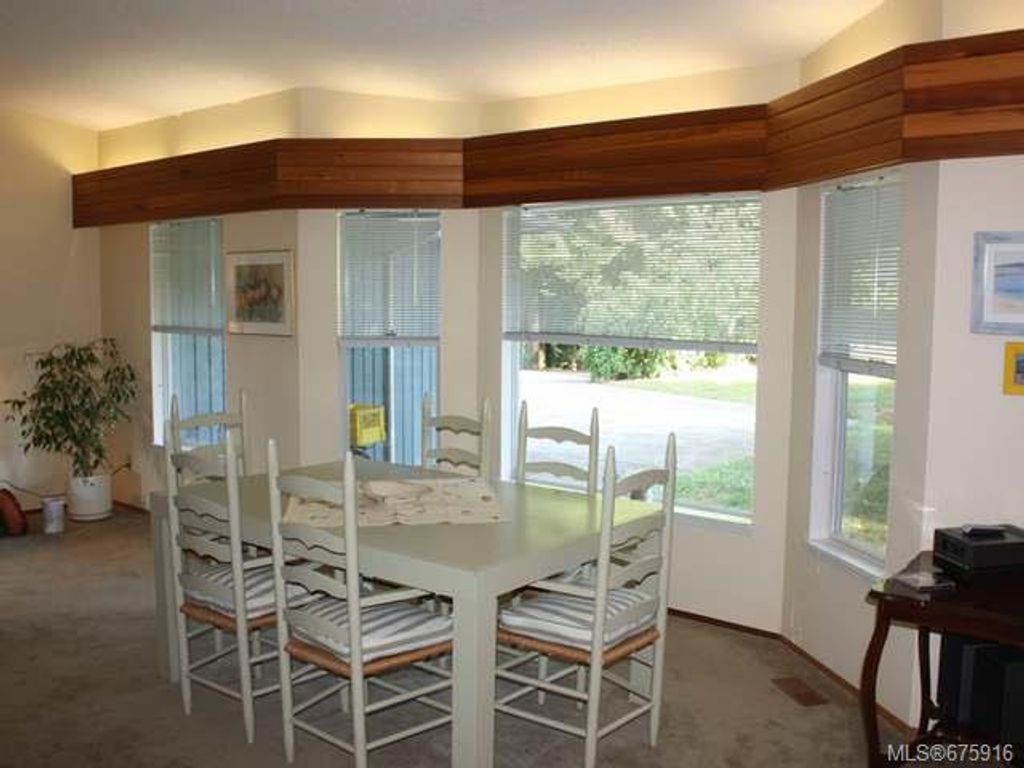 listing image 16041818424223736394