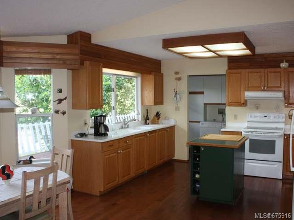listing image 16047446566158238184