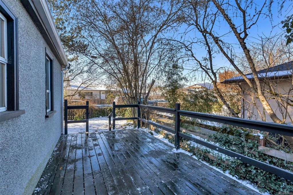 listing image 16047329792882381226