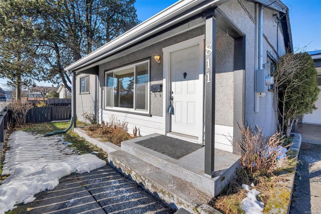 listing image 16043666223128532961