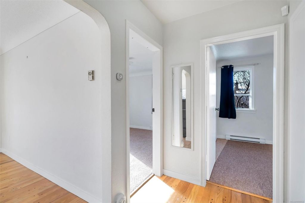 listing image 16047709245506081042