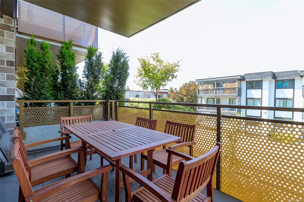 listing image 16040039357258799721