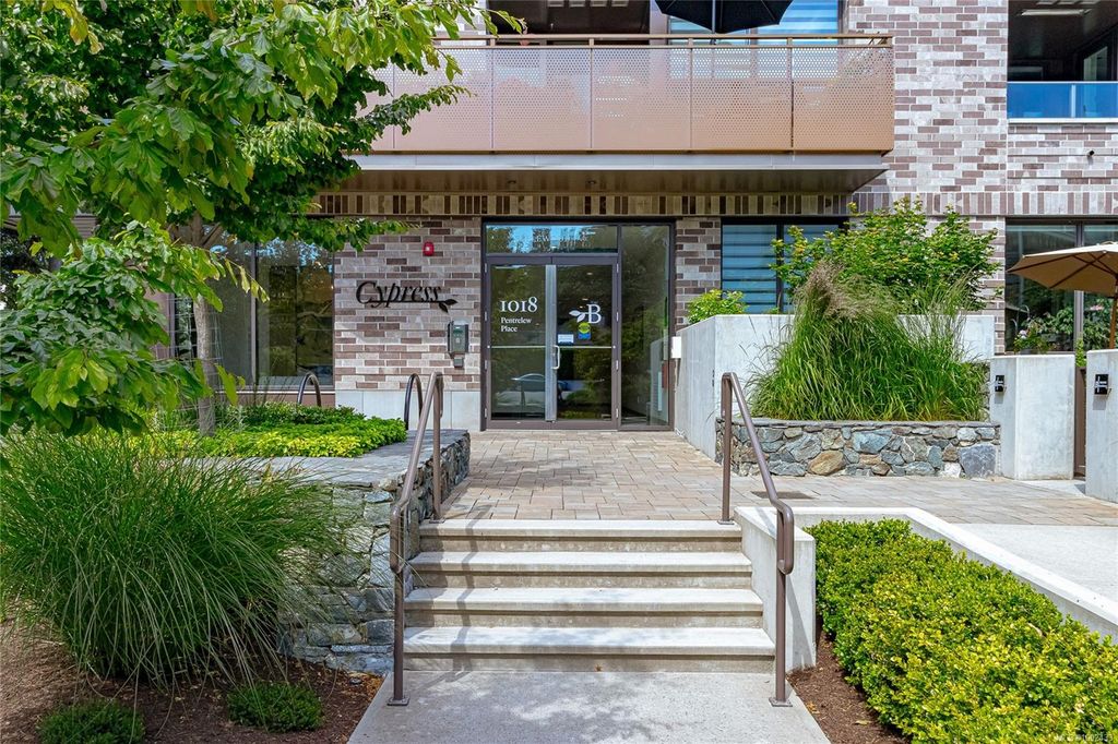 listing image 16049021968031036557