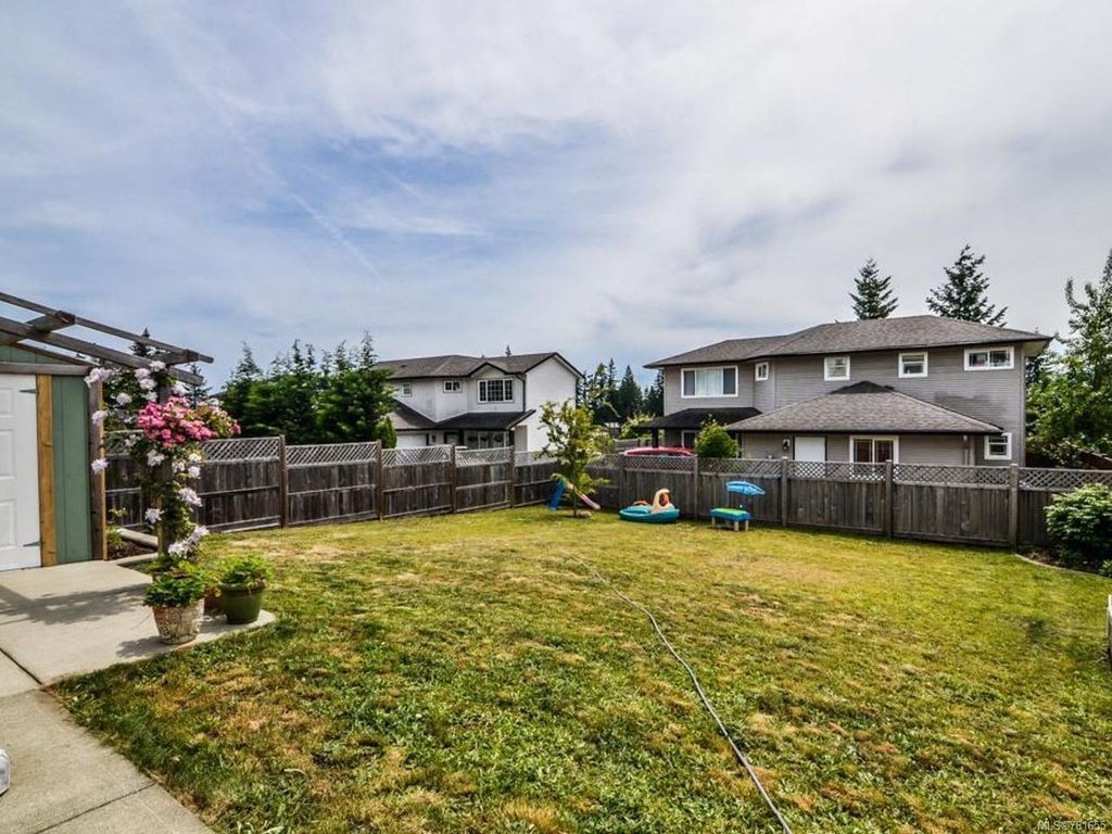 listing image 16045794696586693375