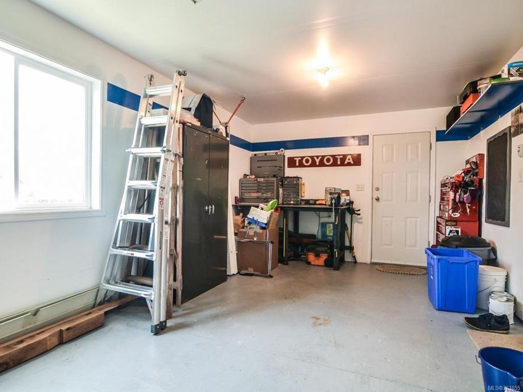 listing image 16042958024940871276