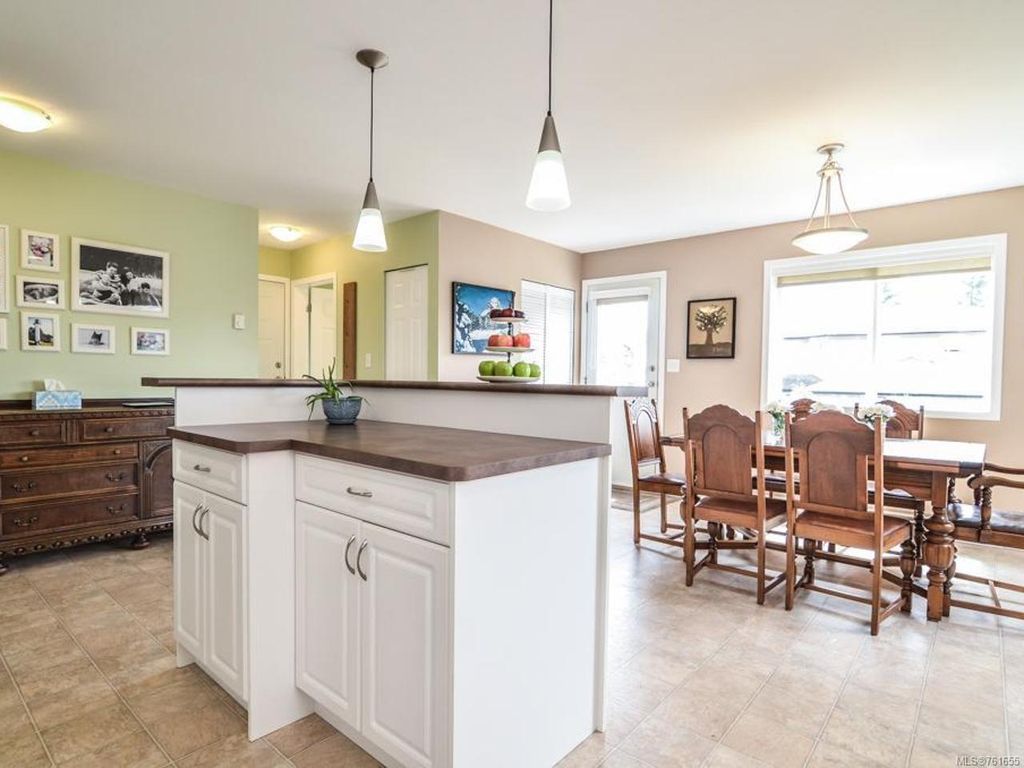 listing image 16043974856109074386