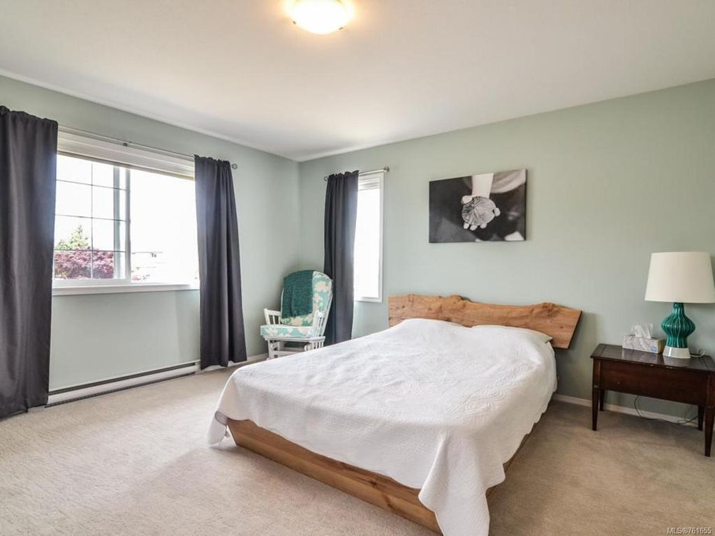 listing image 16044396616274098578