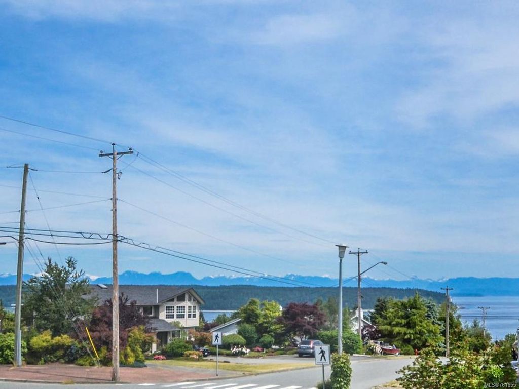 listing image 16043029761057499608