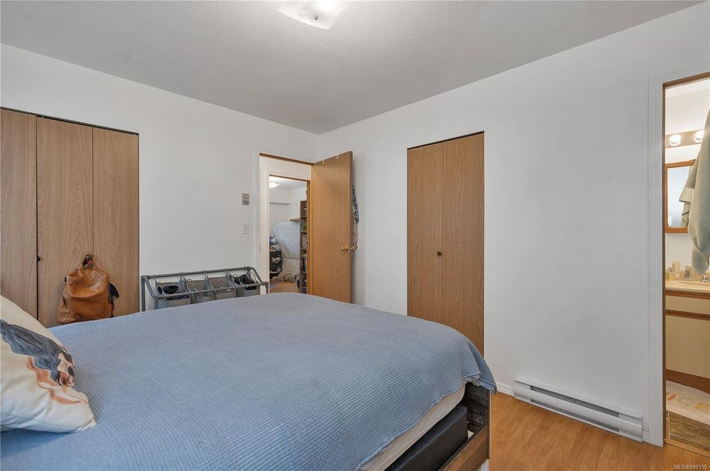 listing image 16047478259595858494