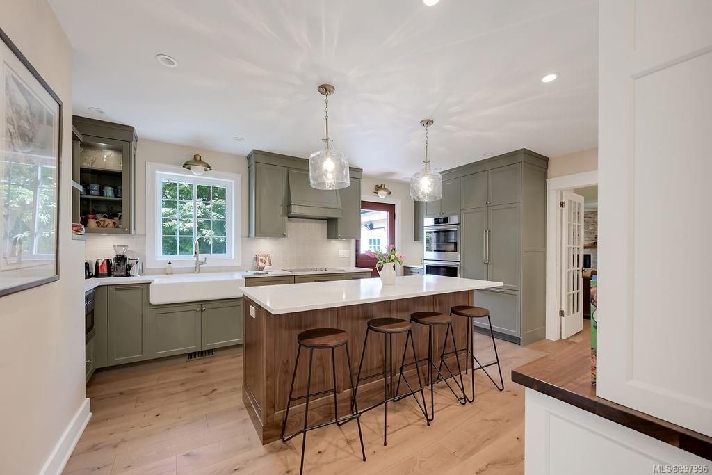 listing image 16045627381227707313