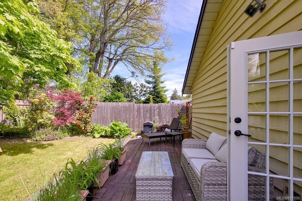 listing image 16042269042064718432