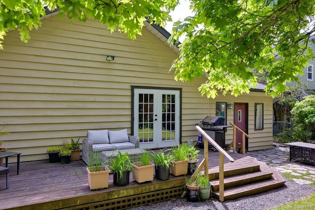 listing image 16040770926986938759