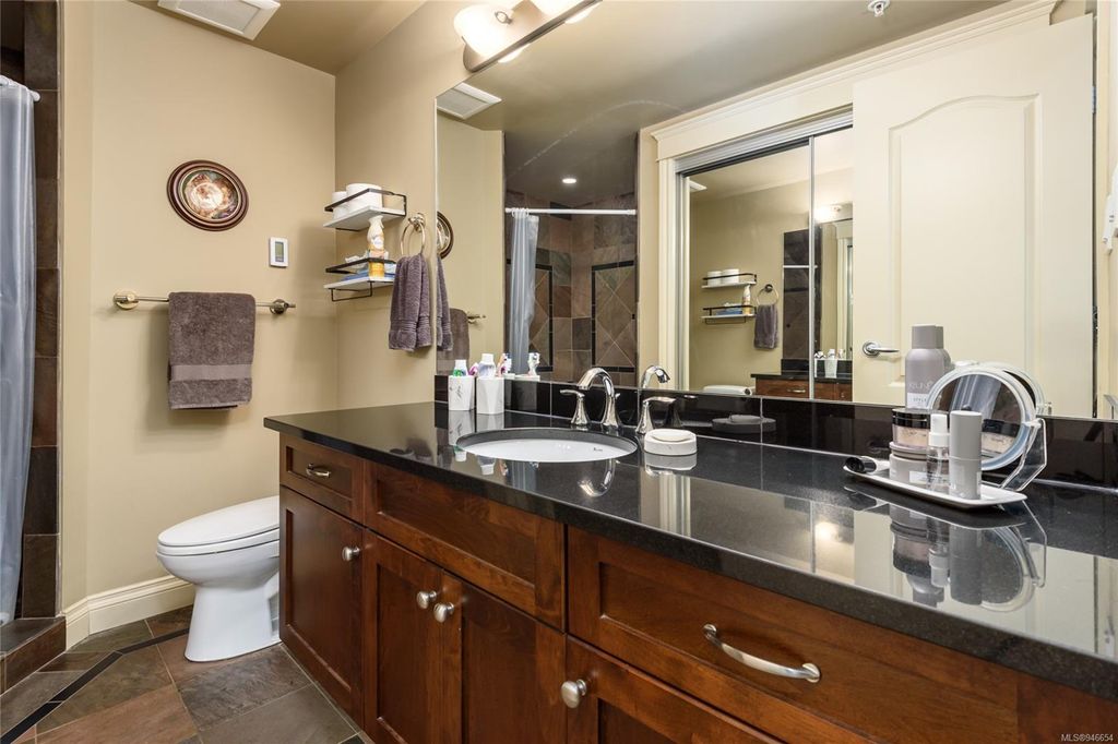 listing image 16040752908051136017