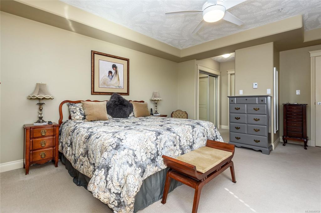 listing image 16047586190484792855