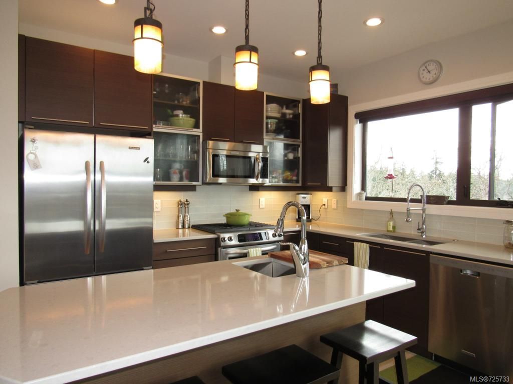 listing image 16042230617036999443