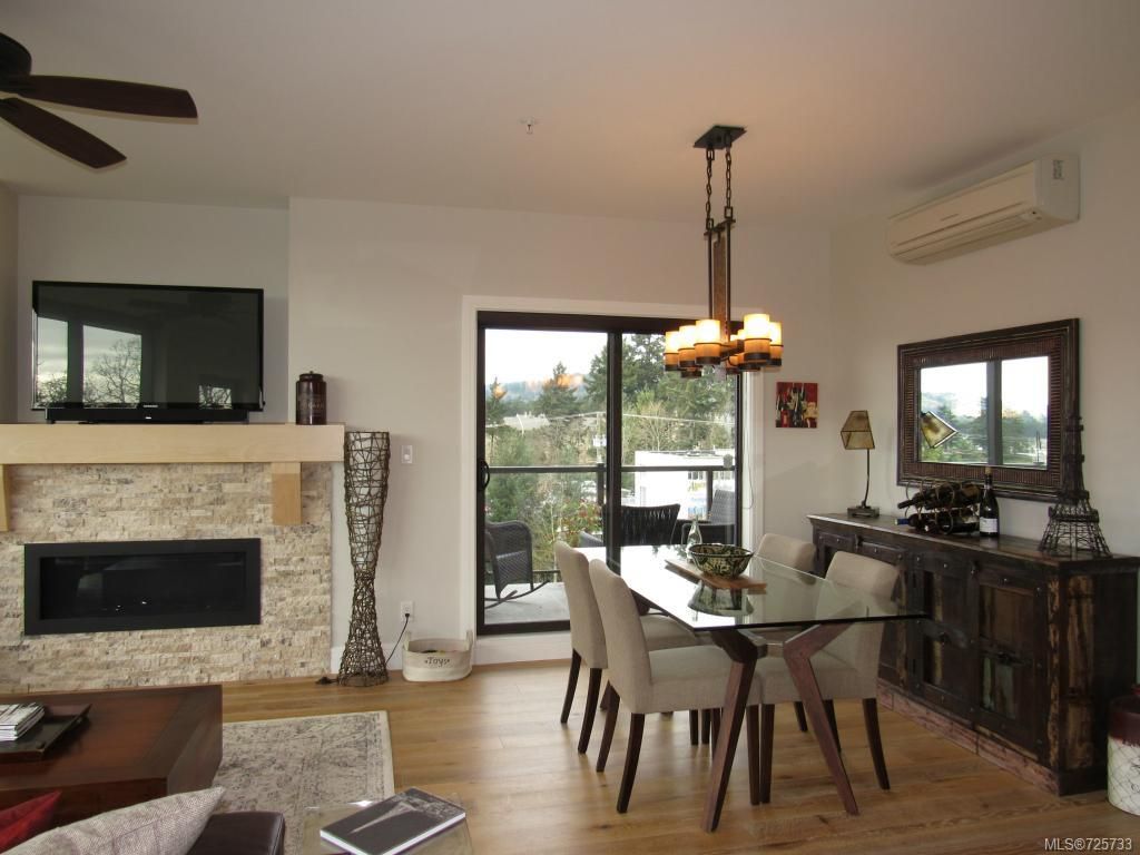 listing image 16048333131996136490