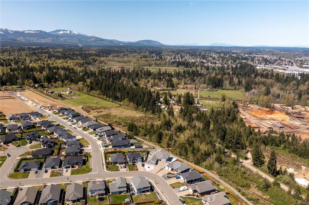 listing image 16042057779456285941