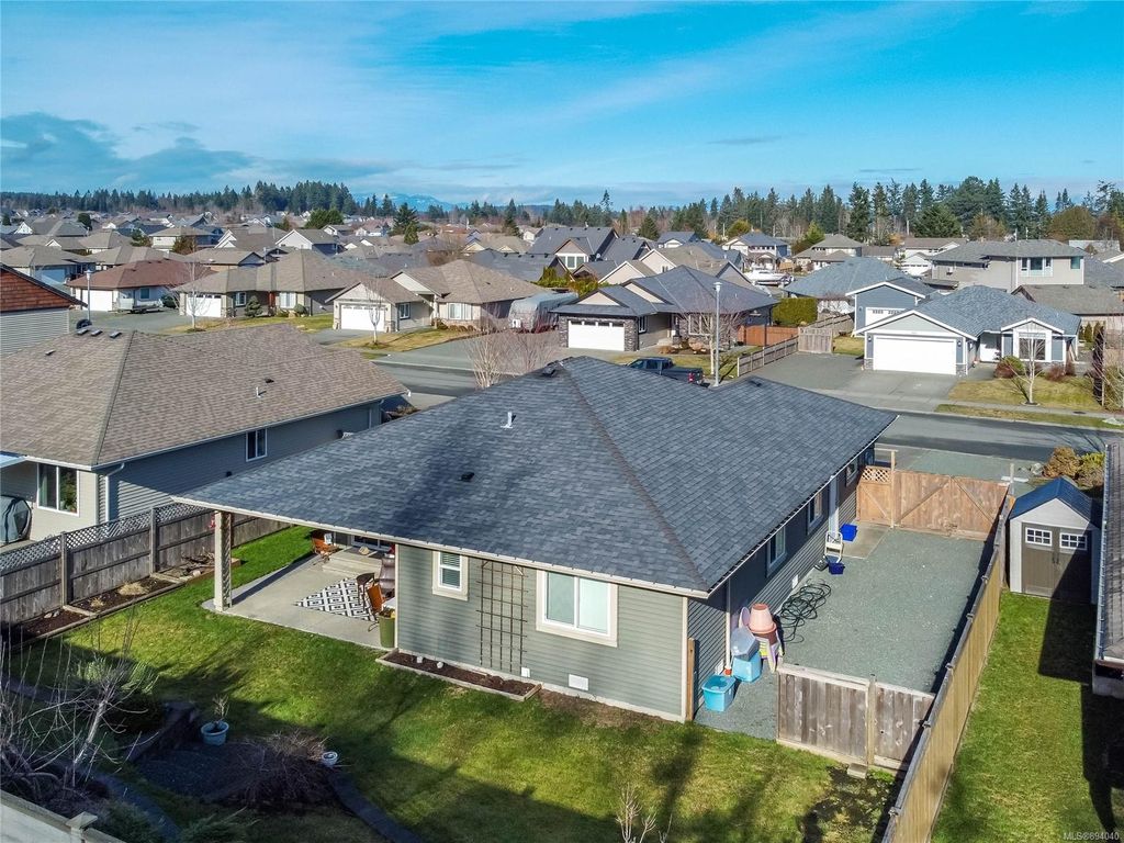 listing image 16042506377709