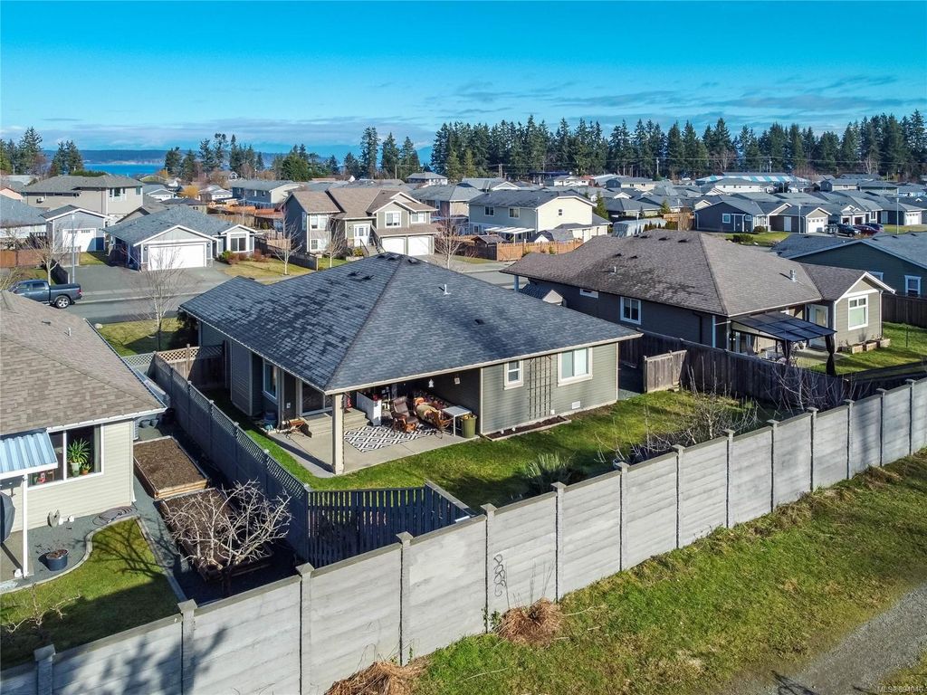 listing image 16044093002614