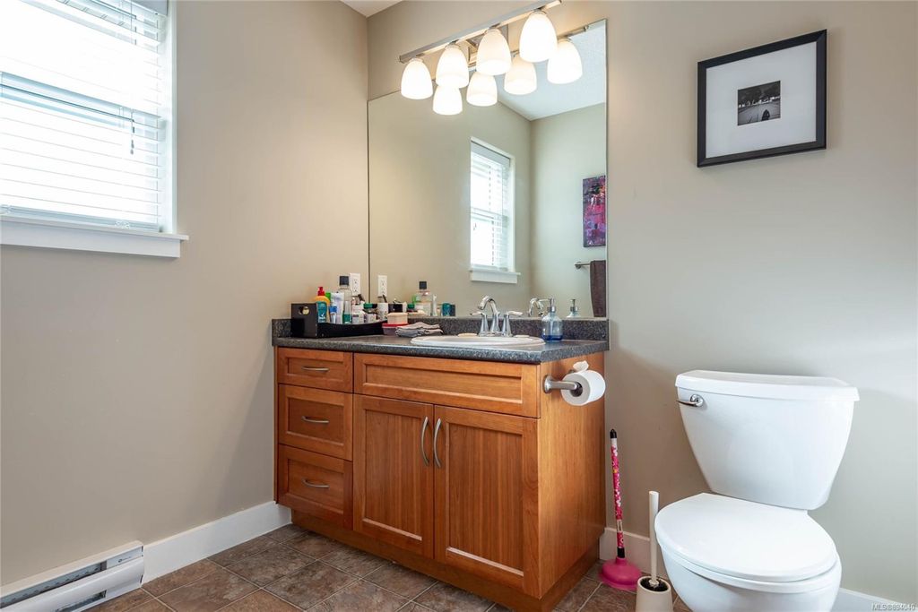 listing image 16041448140476