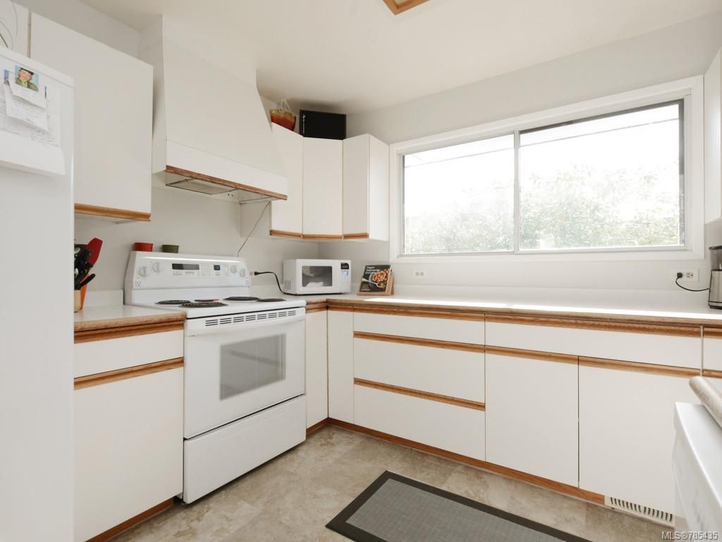 listing image 16043773825664815702